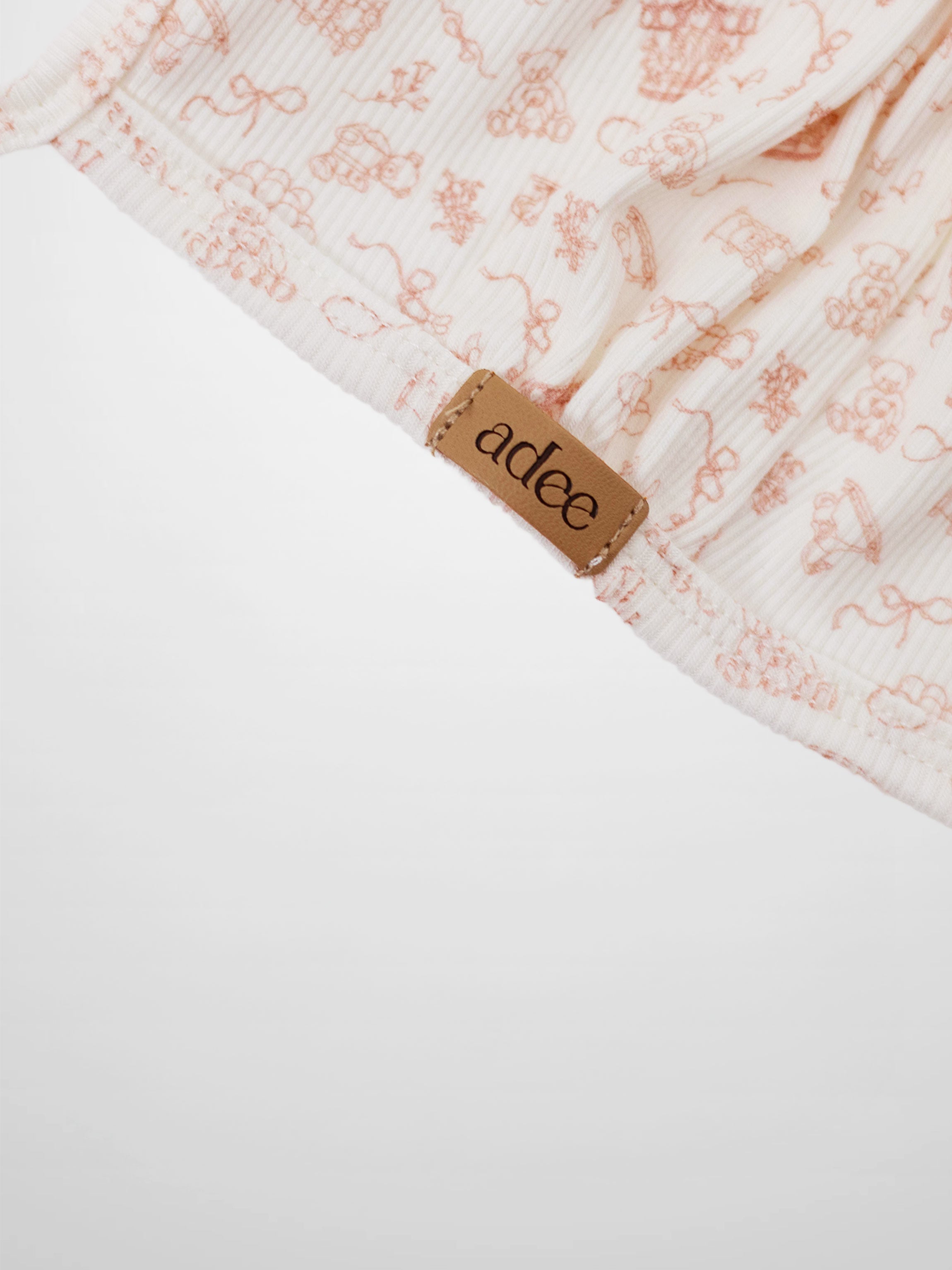 Little Storybook Bonnet - Pink