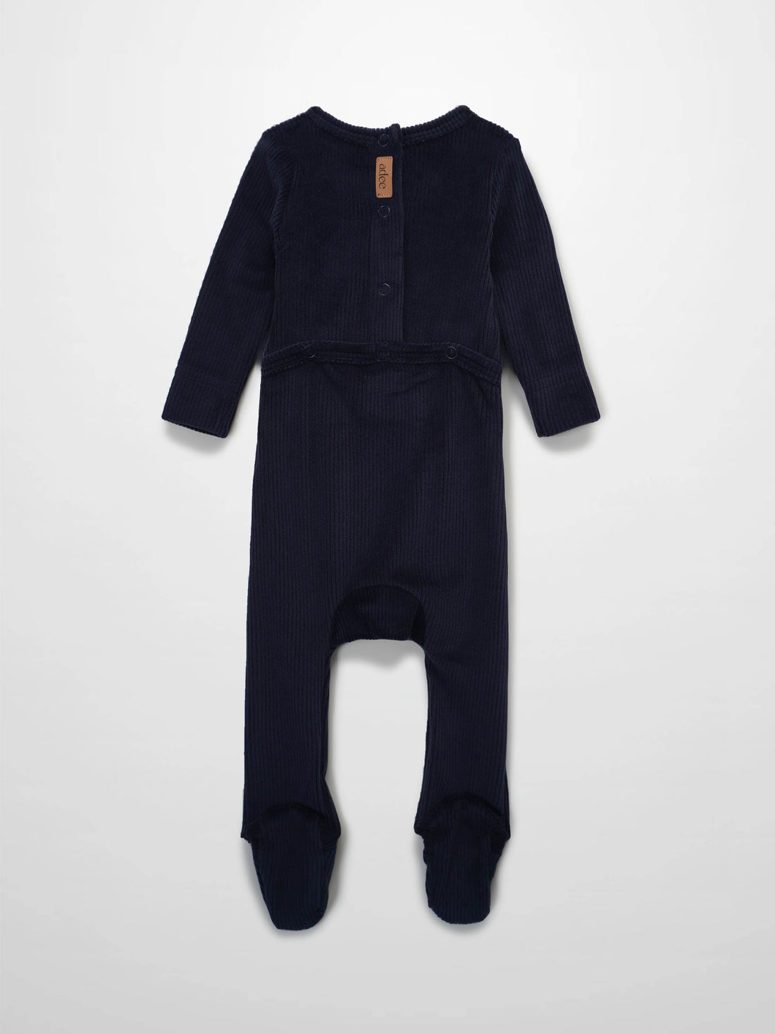 2_12a32abe-78f9-43d4-be62-c749ca3fc674