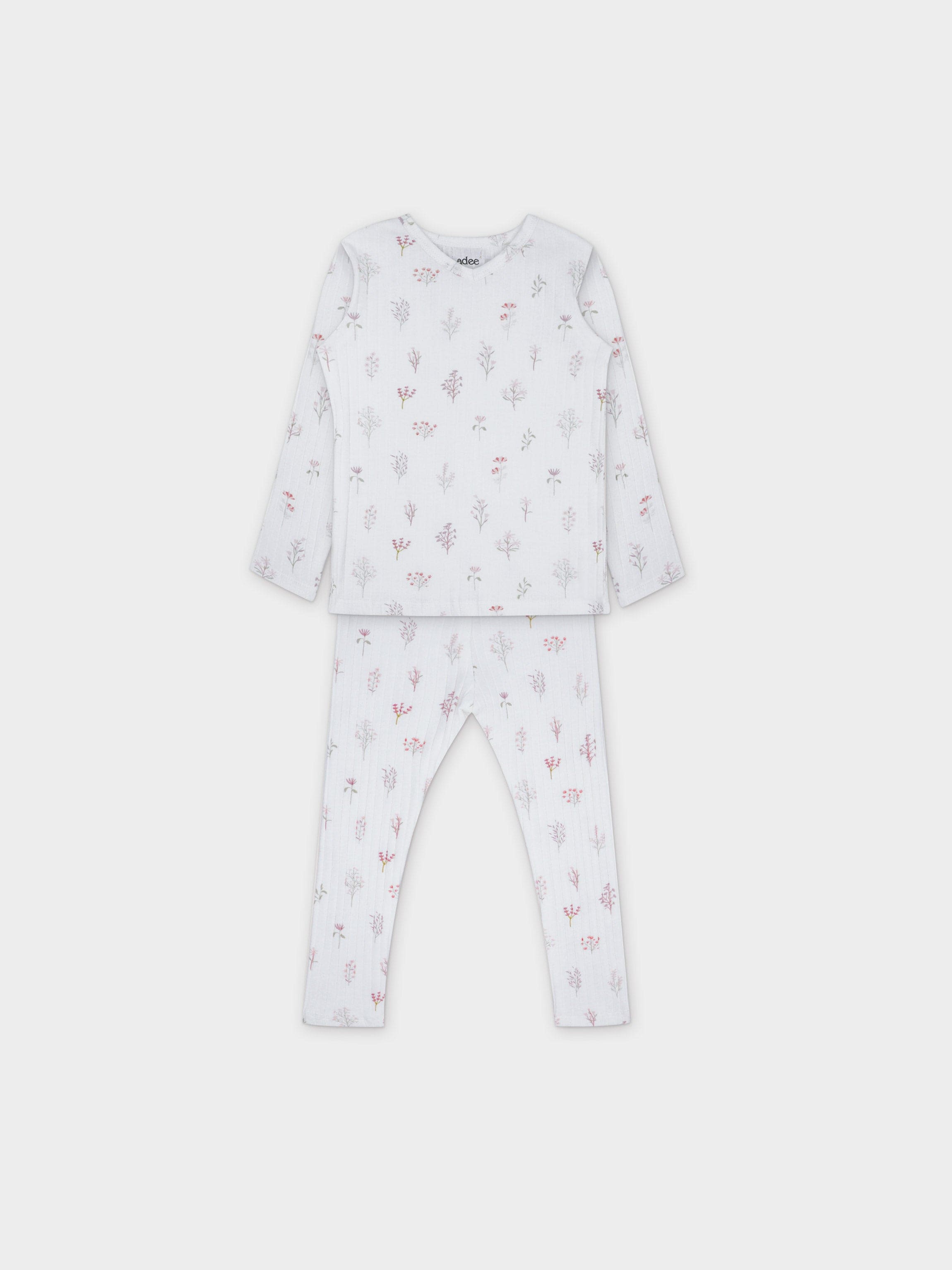 Girls pajamas in pink stem design