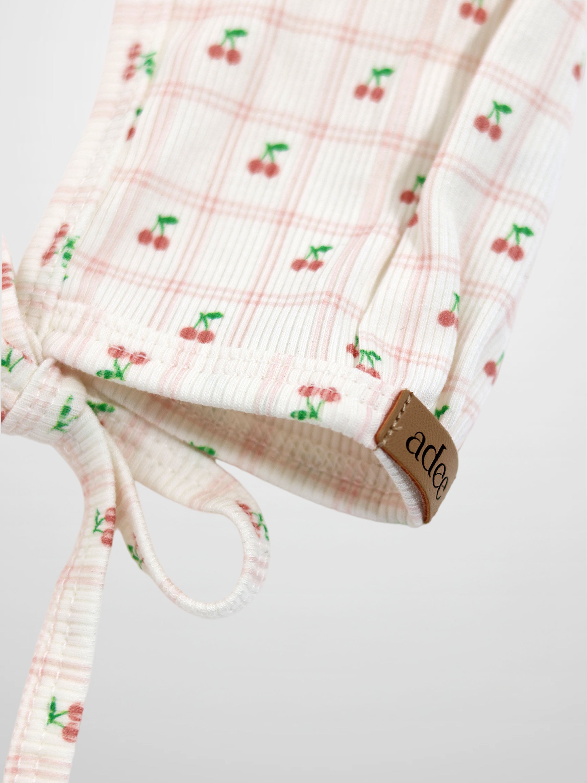 Cherry Window Bonnet