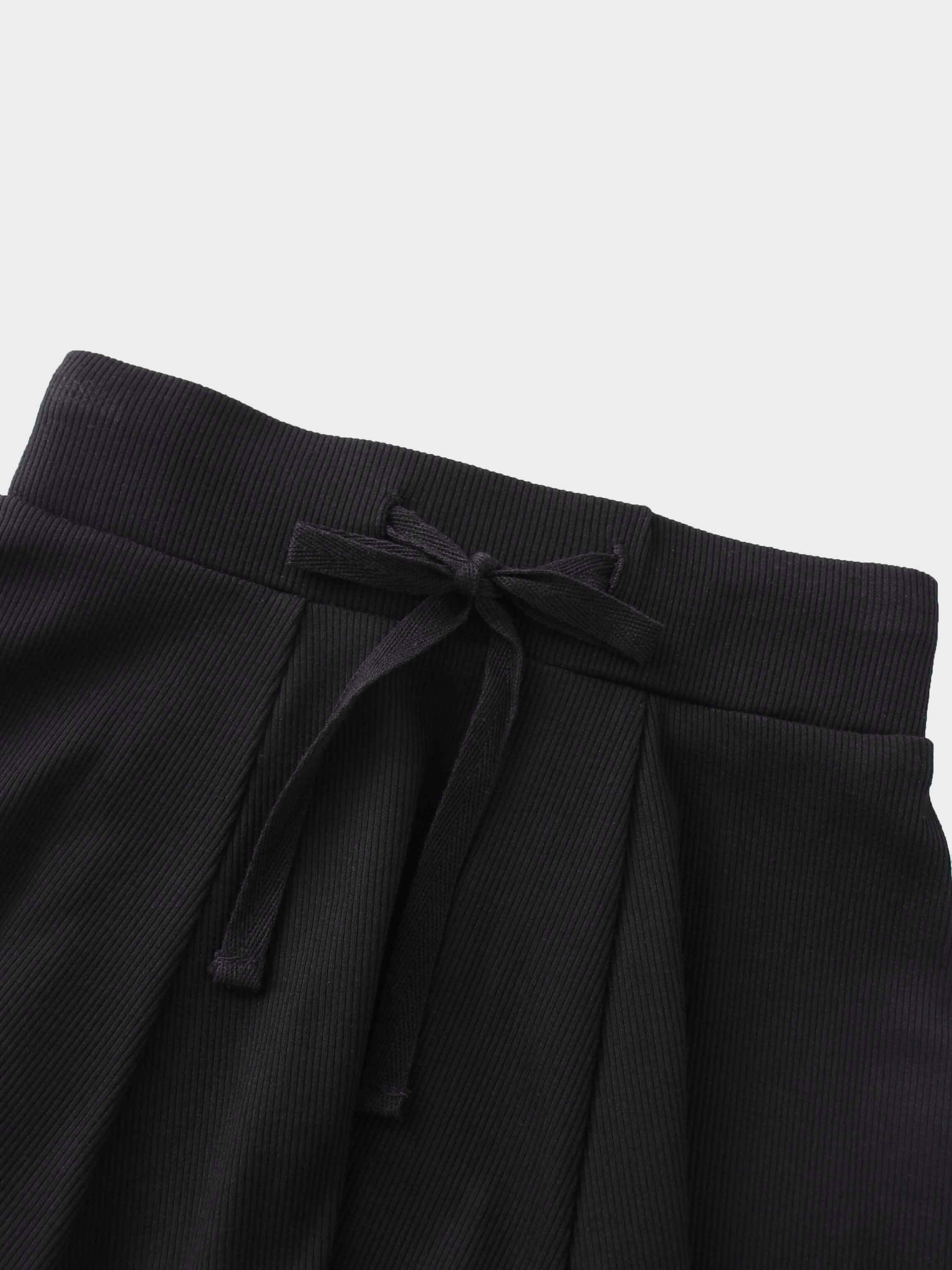 6 Panel Skirt- Black Ribbed