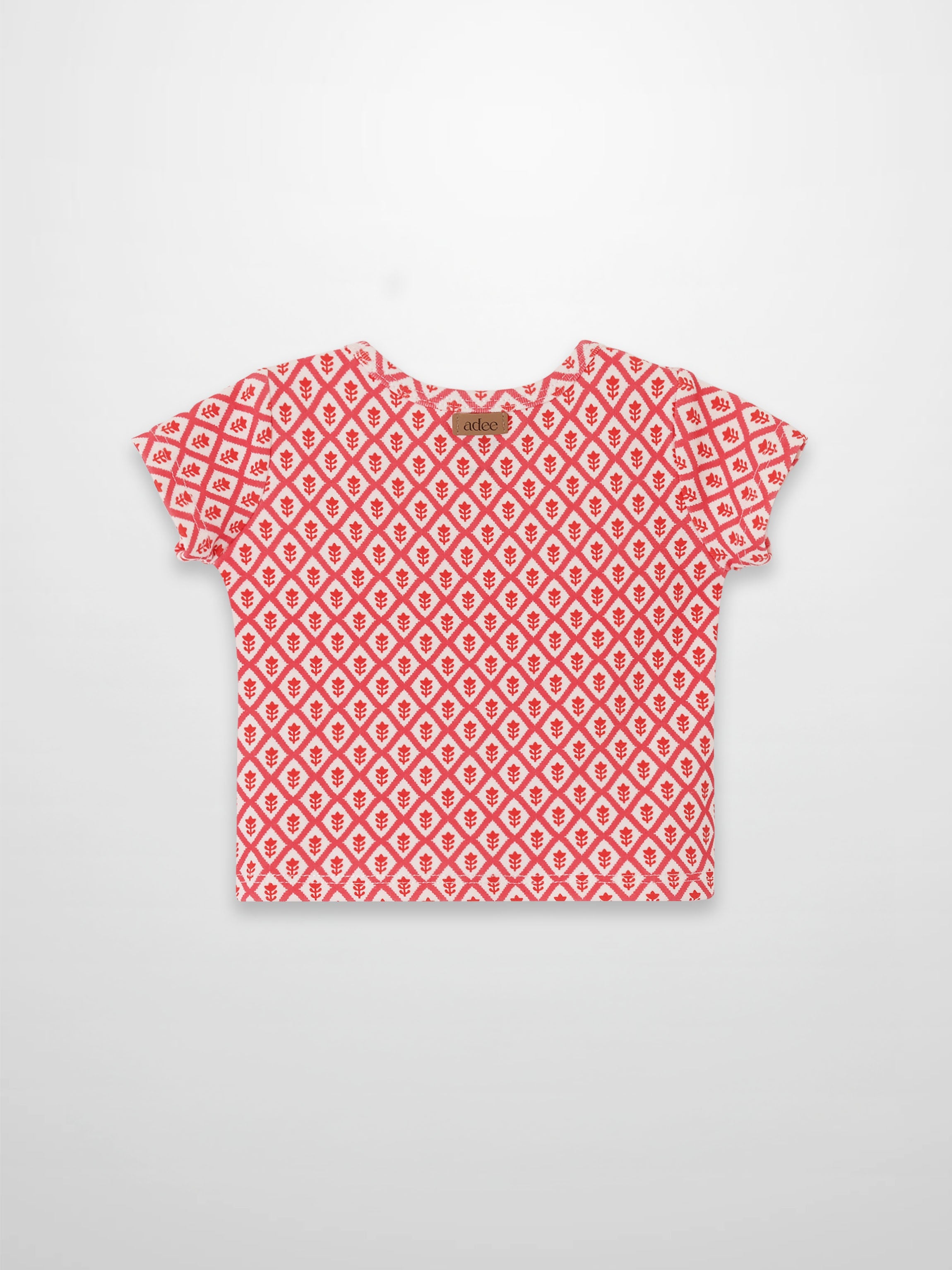 Diamond Flower T-Shirt - Short Sleeve