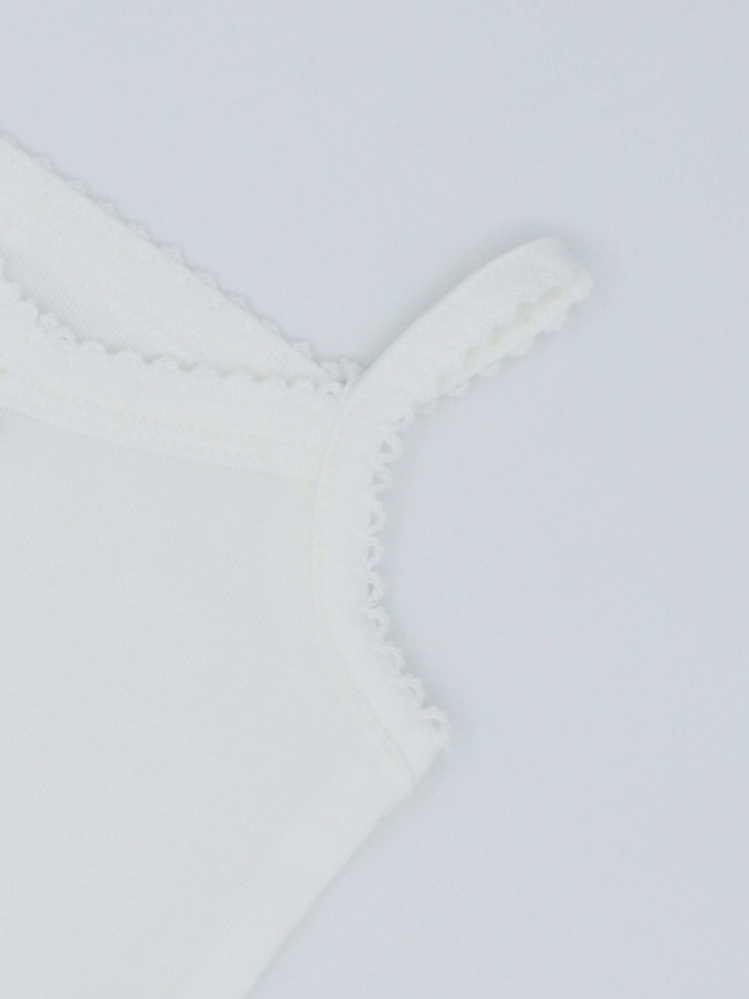 V-Neck Undershirt With Lace - 3 Pack