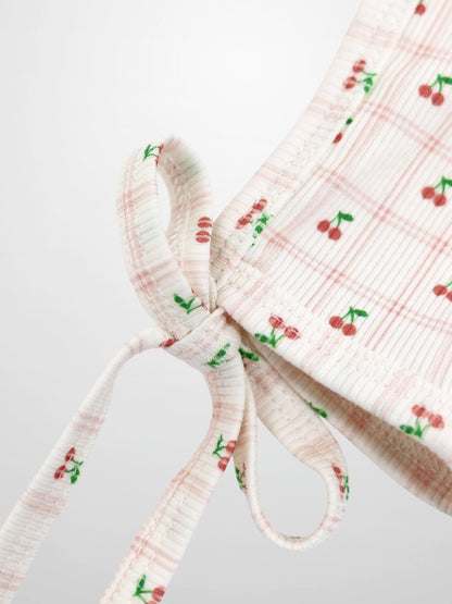 Cherry Window  Bonnet