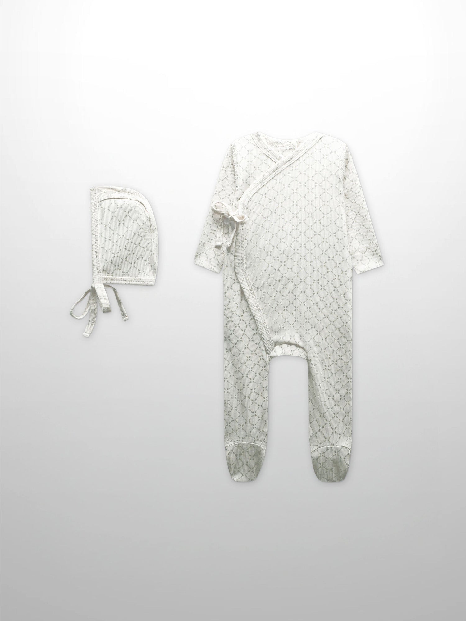 Tendril Vines Stretchy &amp; Bonnet- Grey