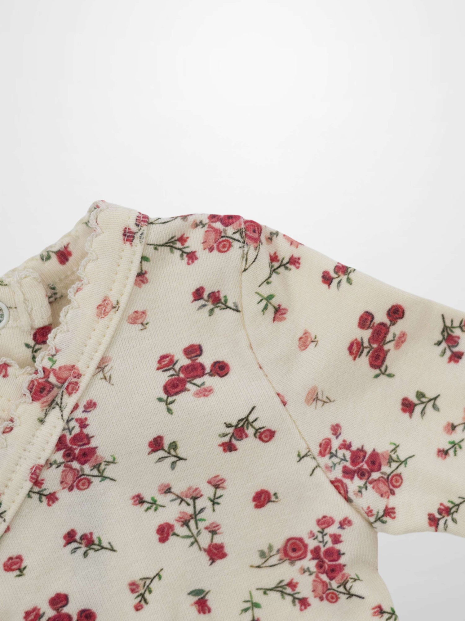 Winter Roses Stretchy