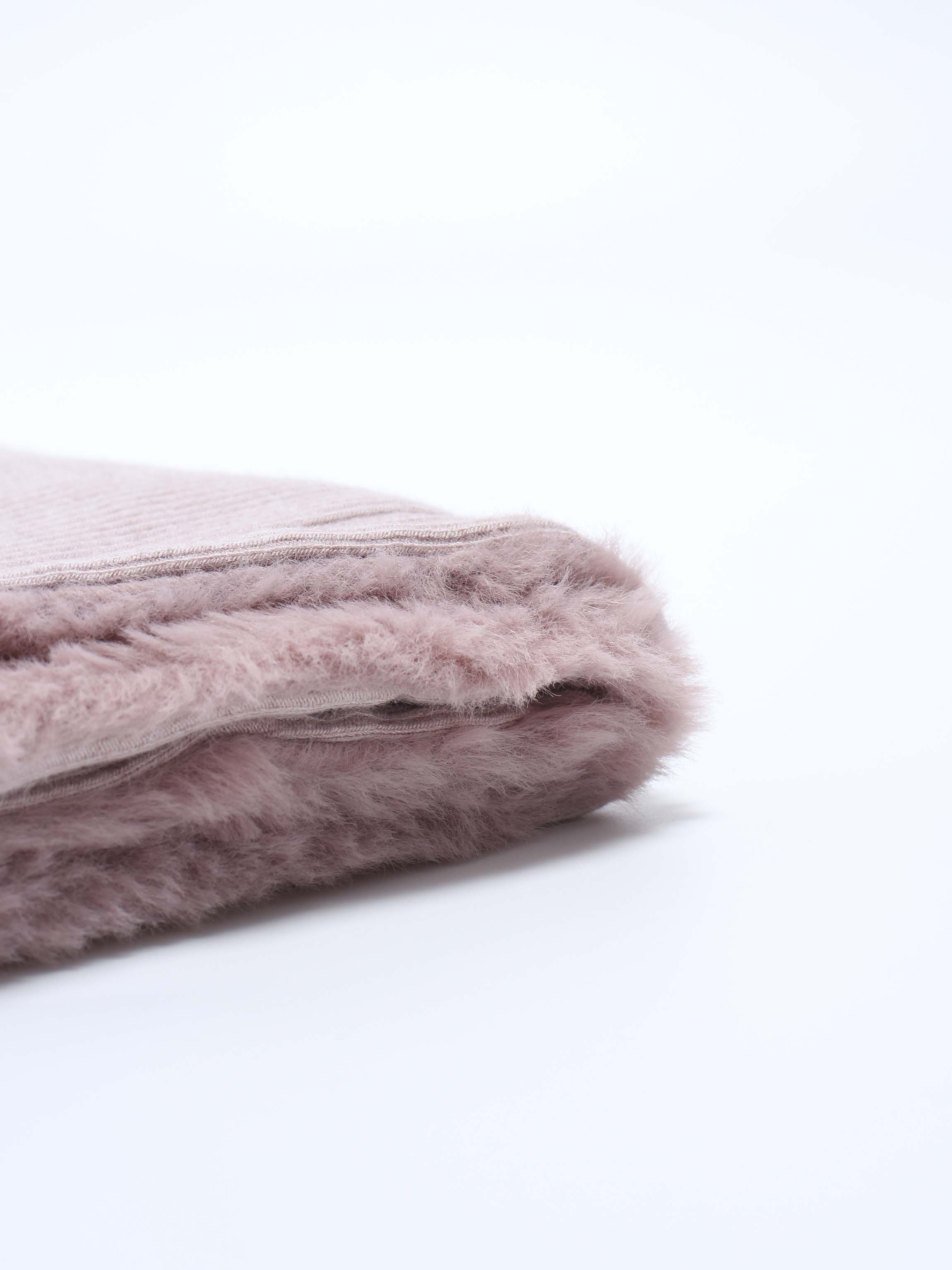 Plush Fur Blanket- Pink