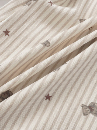 Striped Bear Hat for girls, beige knit with brown bears and star prints