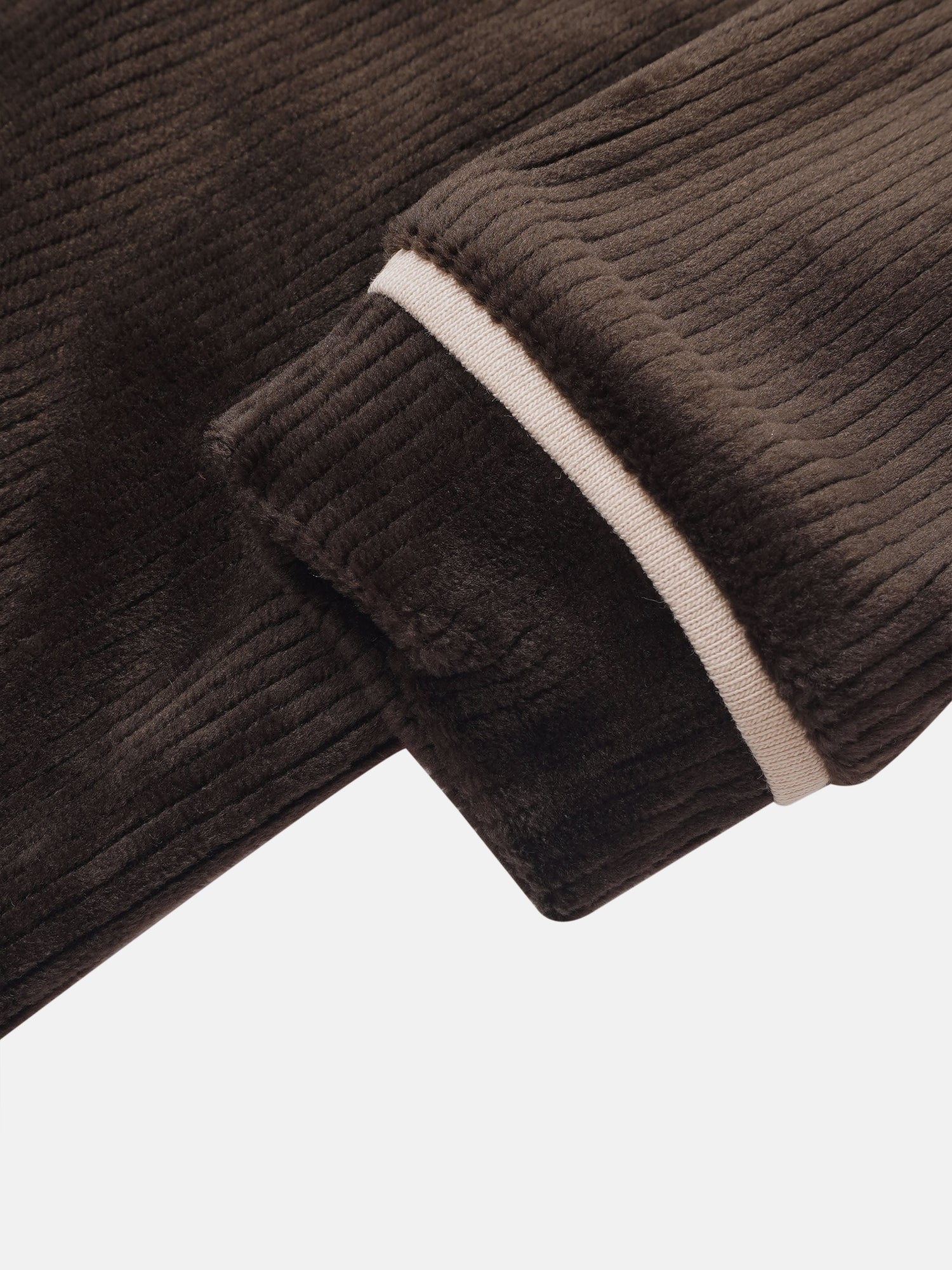 Ribbed velour boys pajamas in brown with beige cuffs